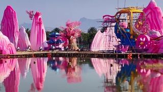 Installation & Construction of Large-Scale Fairy Tale Themed Lanterns